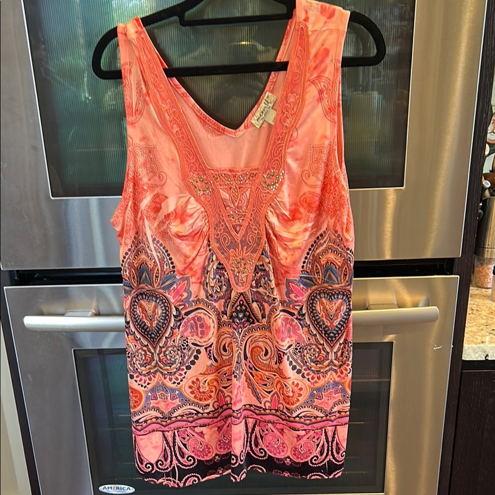 One World coral‎ Graphic Tank Top Relaxed Fit